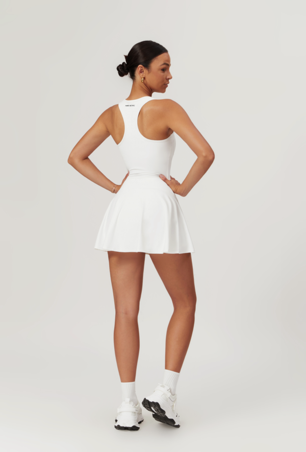 Flutter White Tennis Set - Image 7